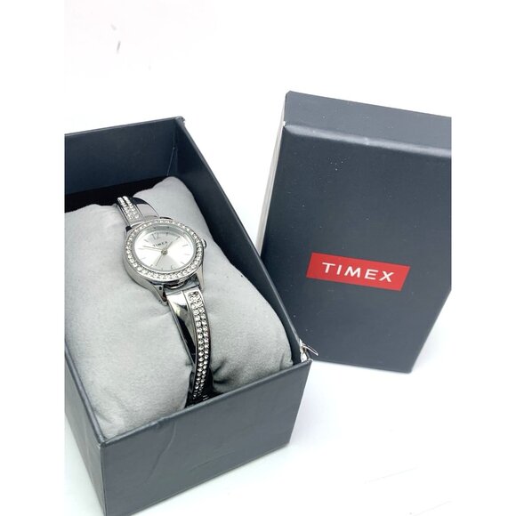 Timex Women's Watch TW2T58000 Quartz Gemmed Silver Dial Stainless Steel 23mm - Picture 3 of 14